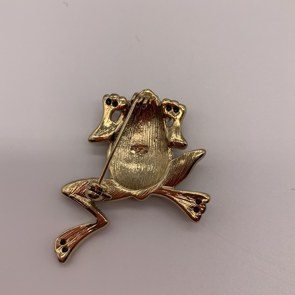 Vintage Liz Claiborne Green Enamel and Rhinestone Frog Pin Missing Rhinestone - Picture 6 of 10